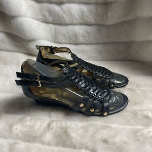 Arturo Chiang Leather black ankle straps wedge sandals SZ10M